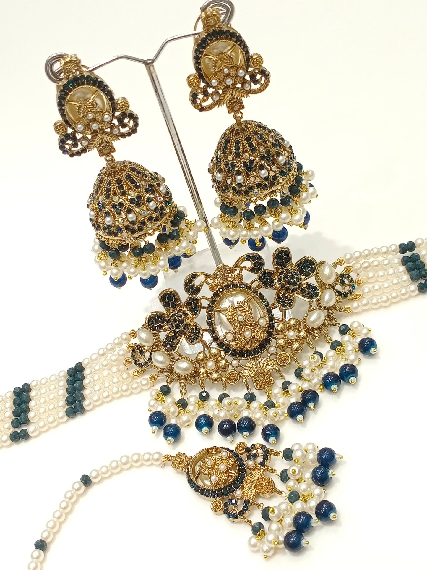 Premium quality chokar set | Blue