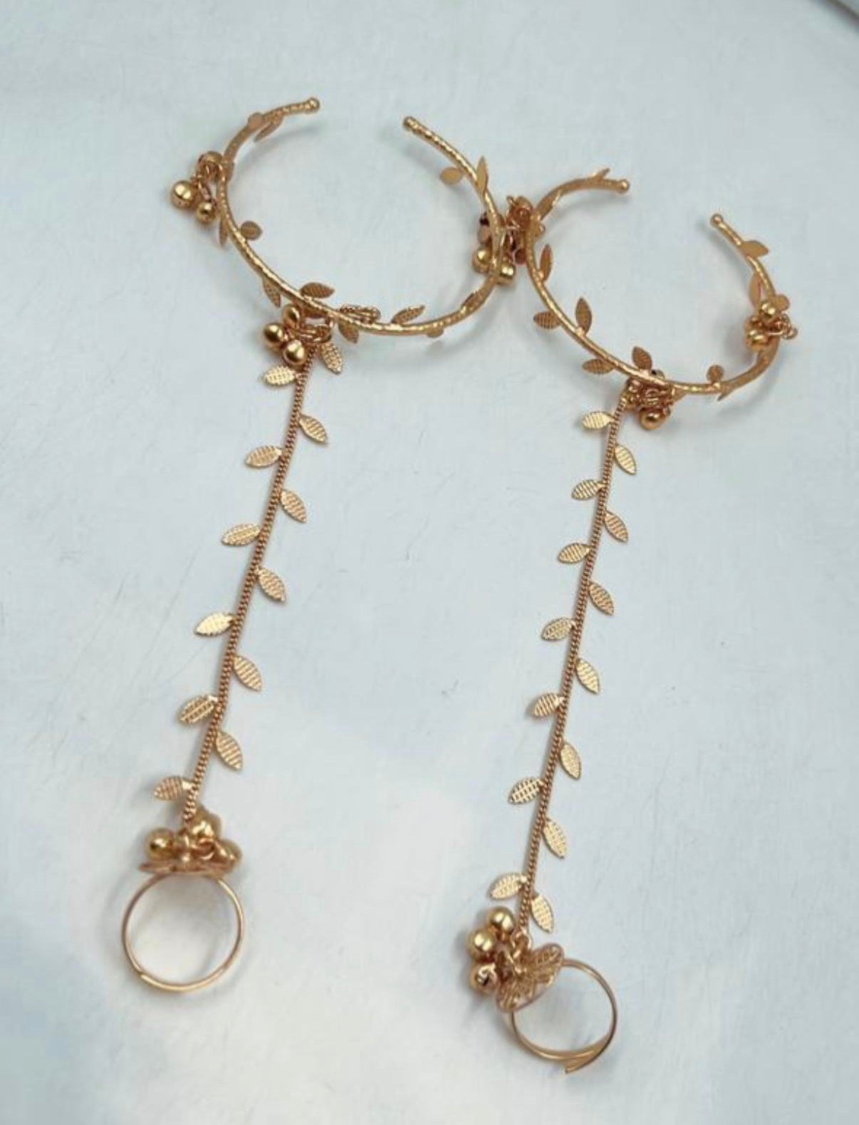 Single piece Anja| finger bracelet