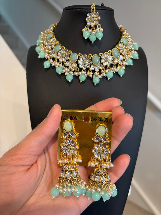 Necklace with jhumki and tikka