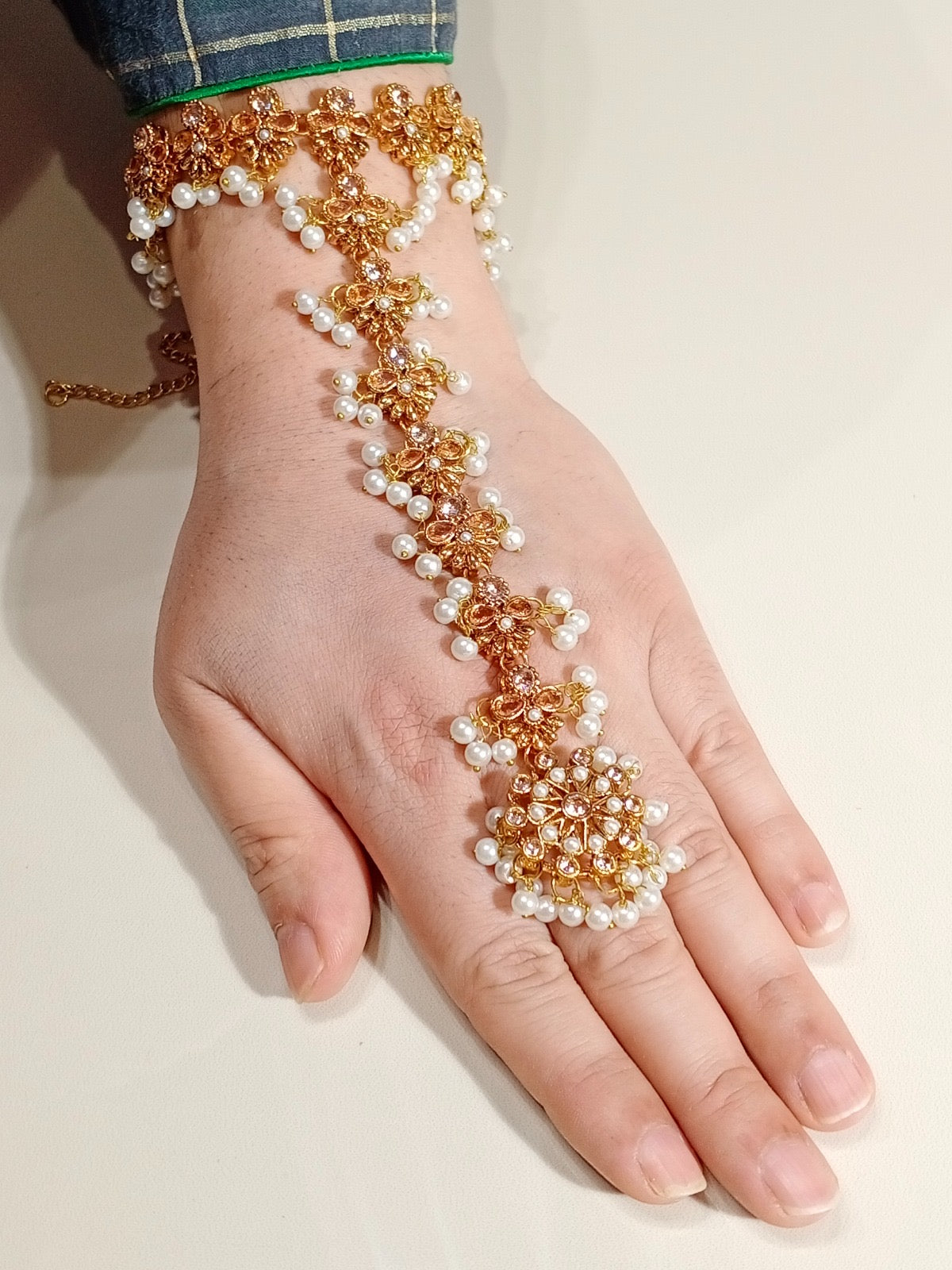 Finger Bracelet | Anja