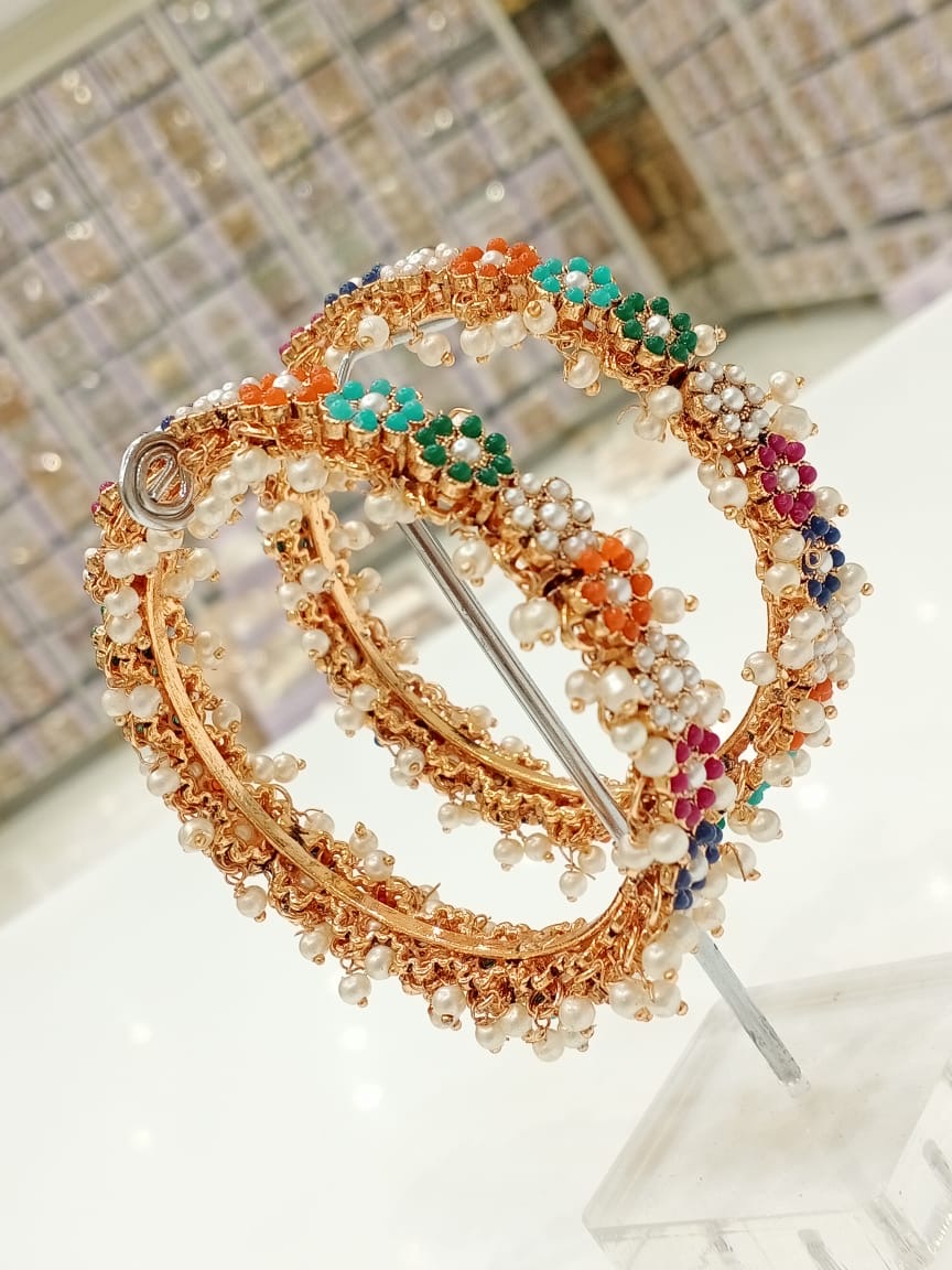 Nauratan Pair of bangles
