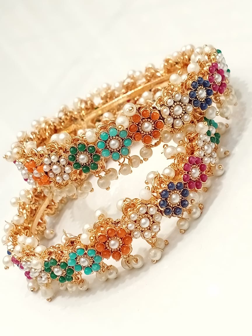 Nauratan Pair of bangles