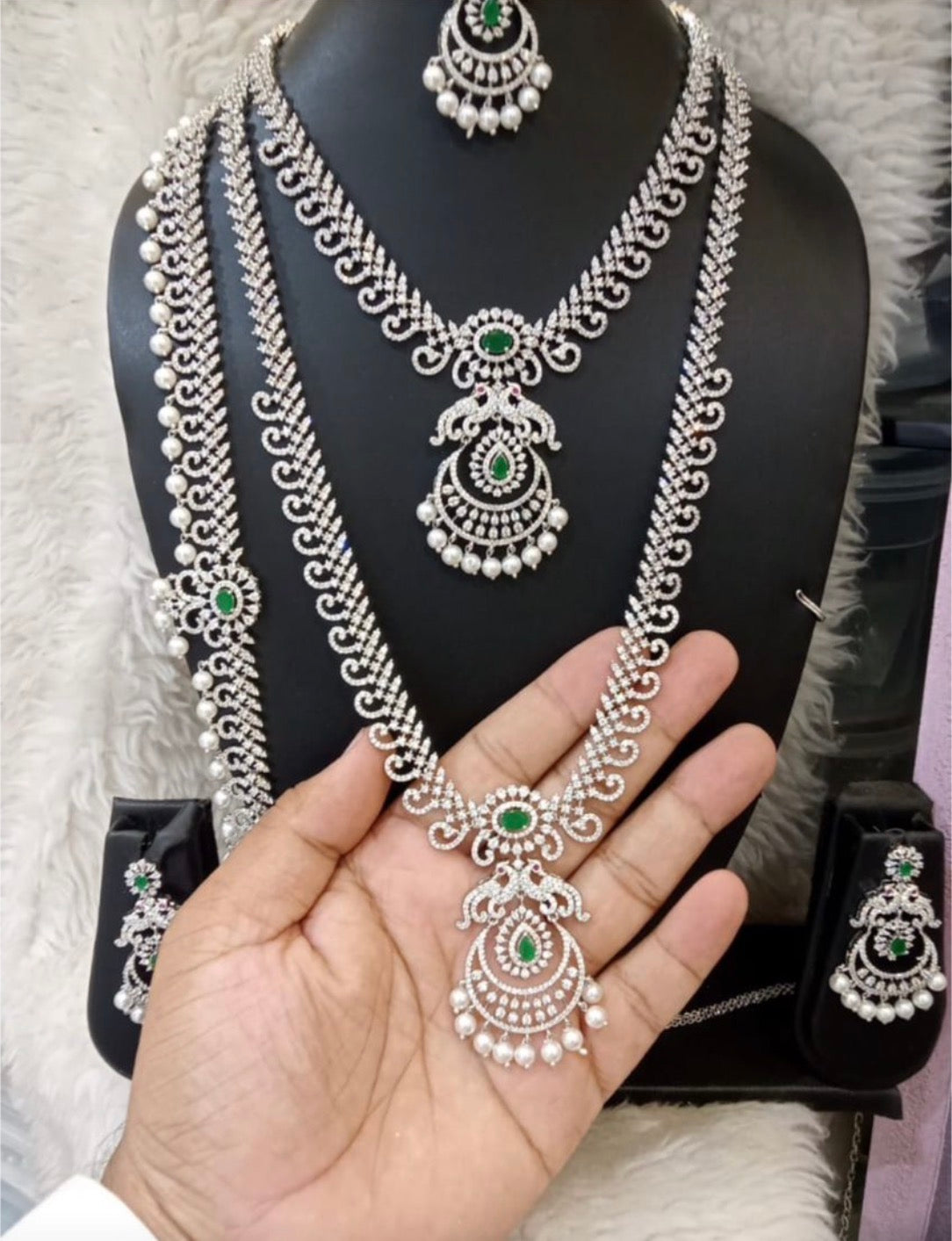 Premium Rani set