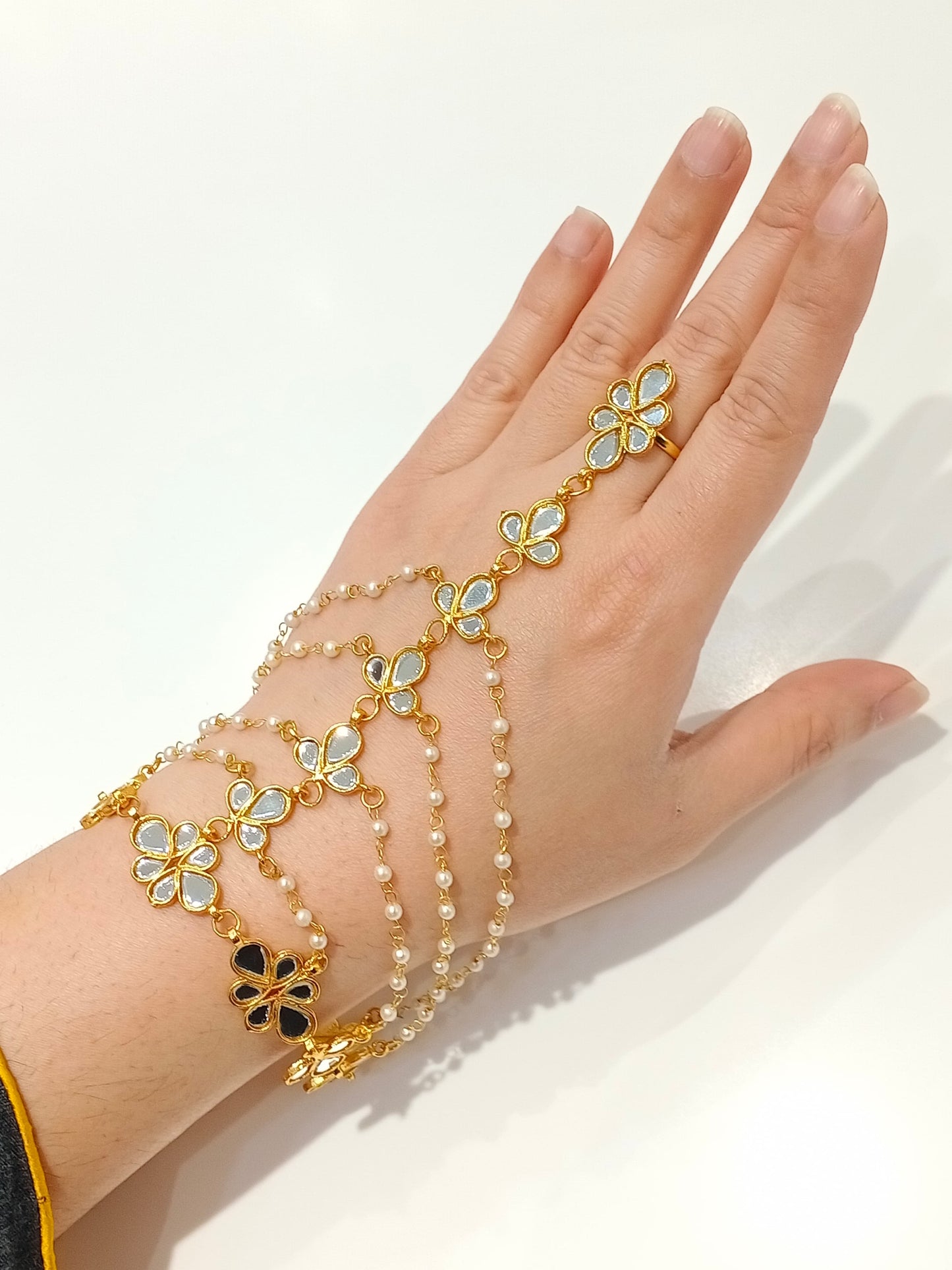 Finger Bracelet | Anja