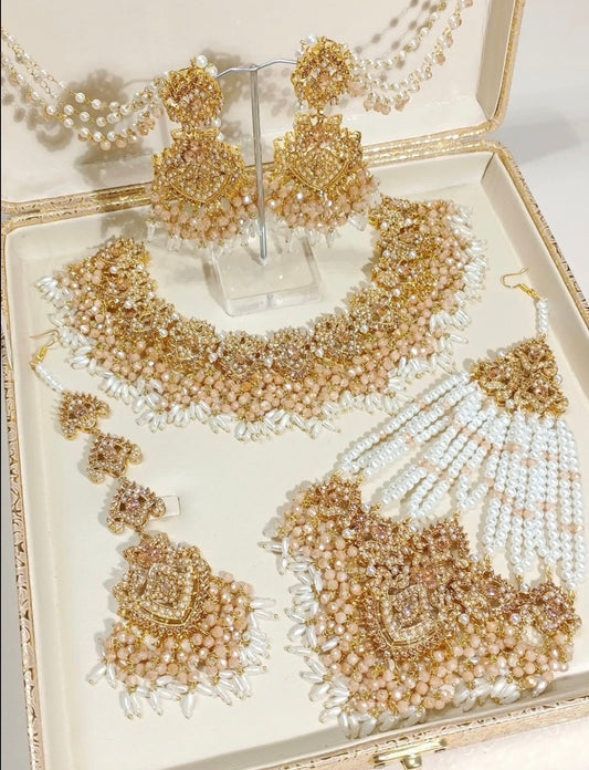 Premium quality Nauratan set