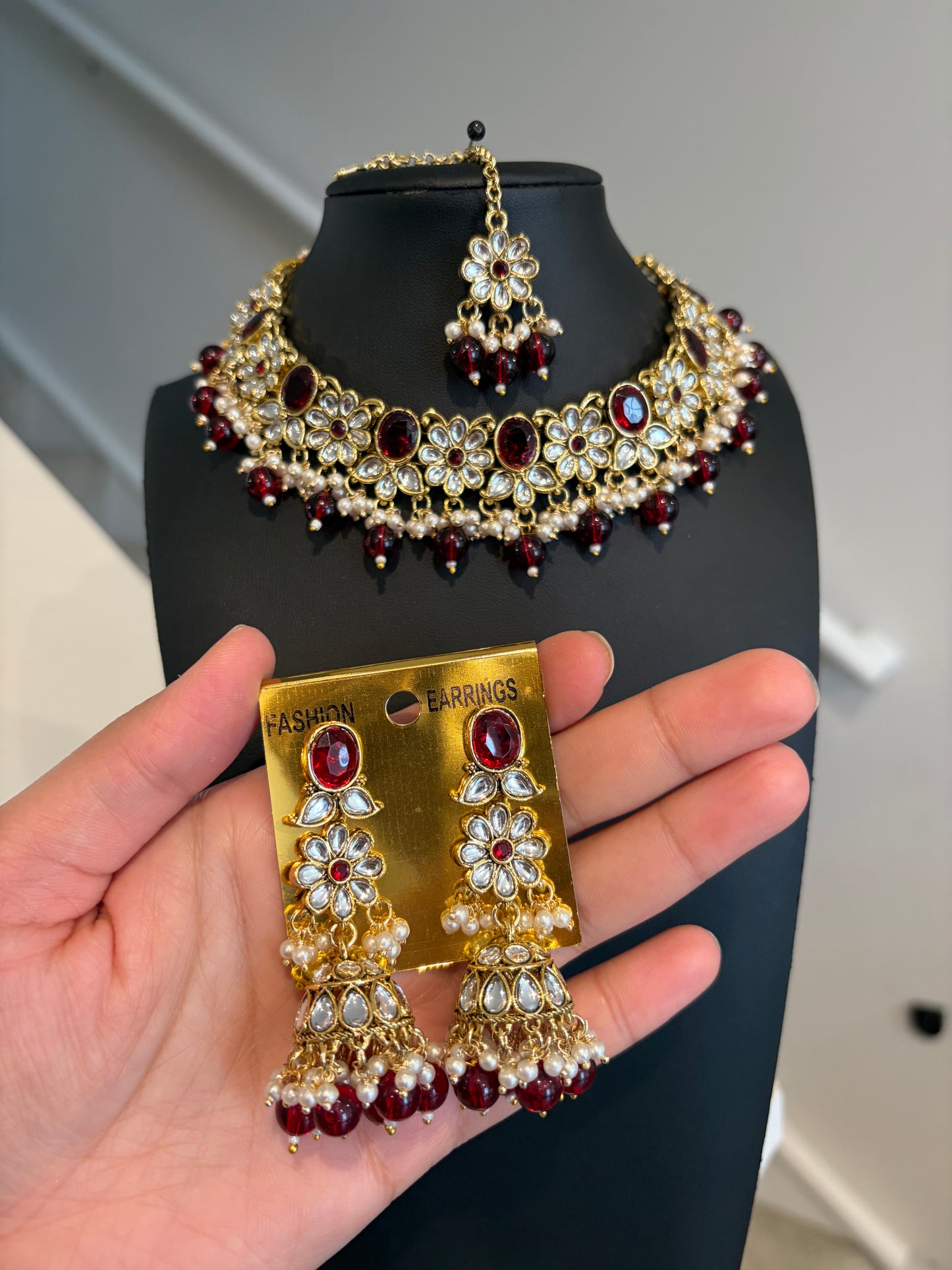 Necklace with jhumki and tikka