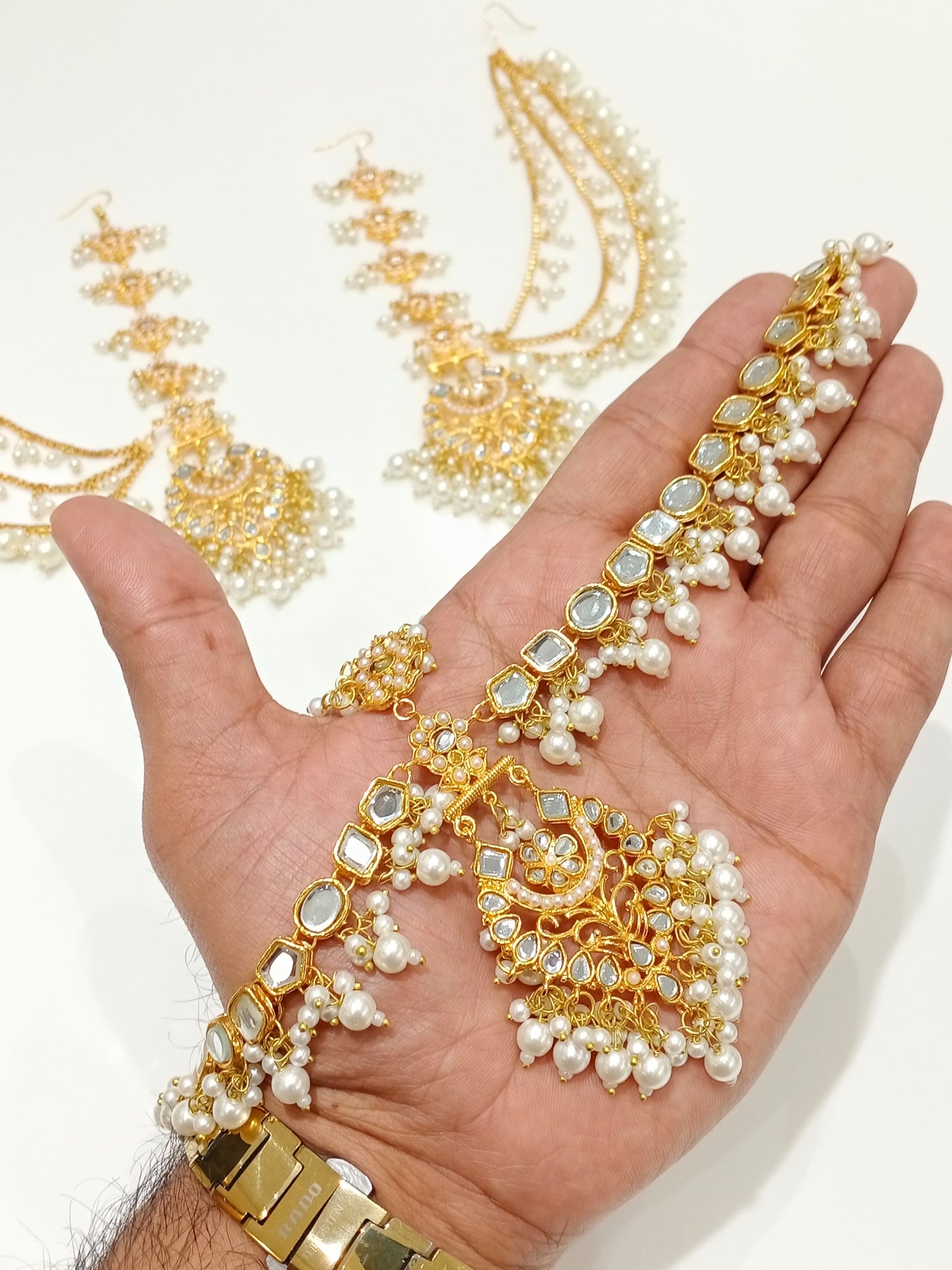 Sahara Earrings with Matha Patti