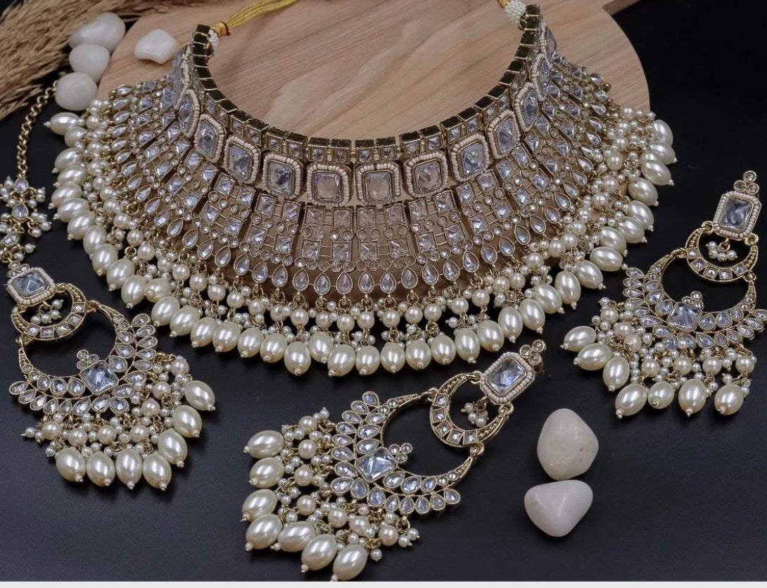 Meeral Bridal set
