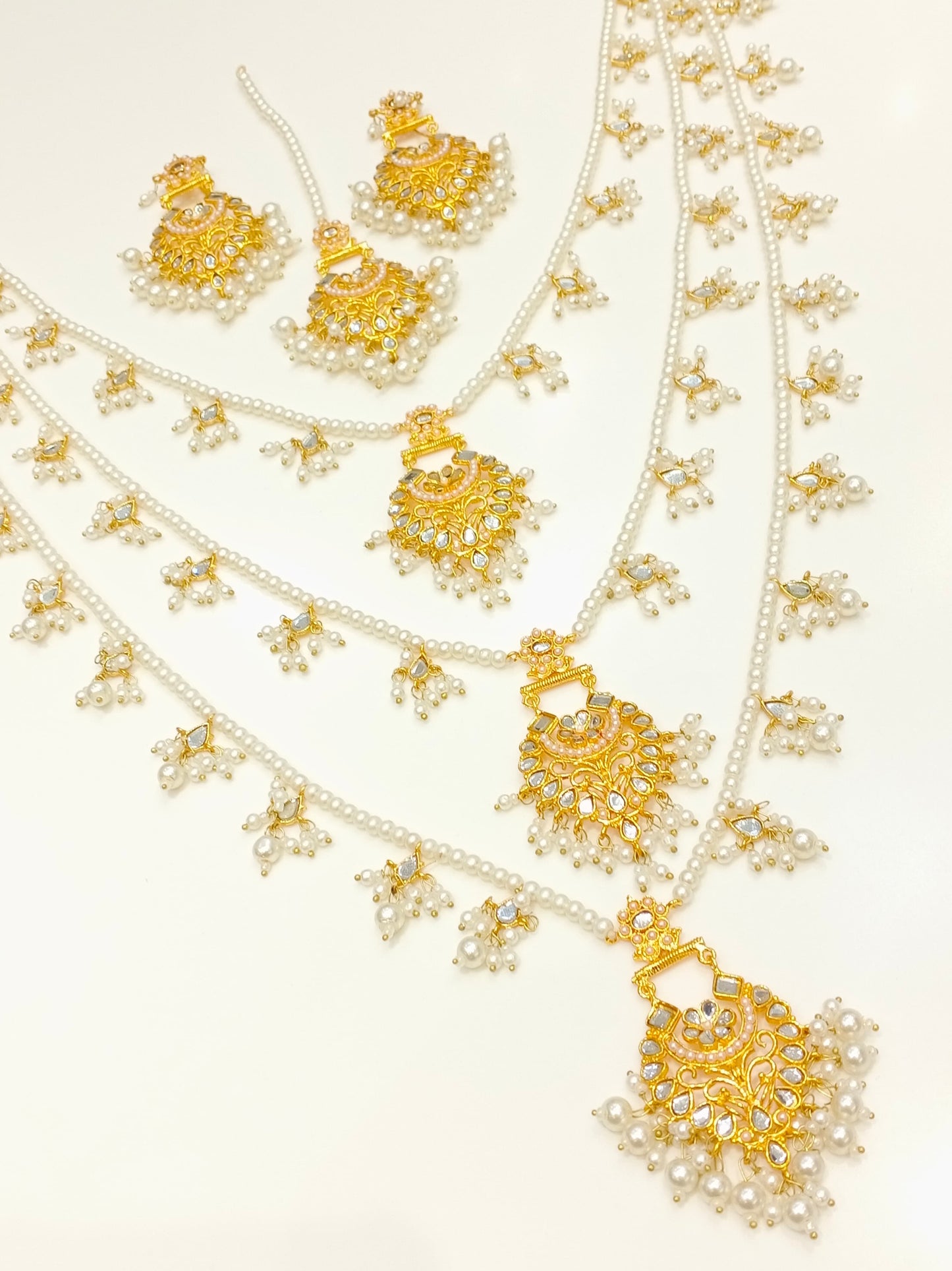 Layered Rani Haar set