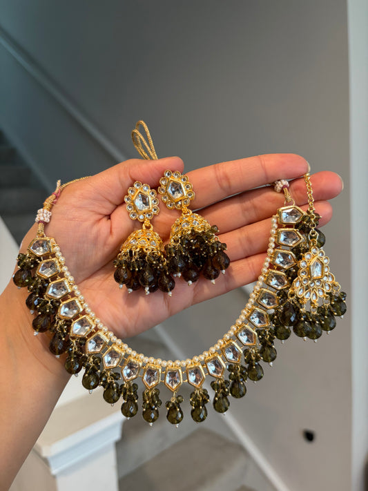Mehandi Green necklace with jhumki and tikka