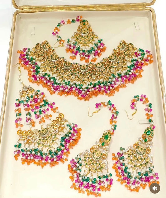 Premium quality Nauratan set