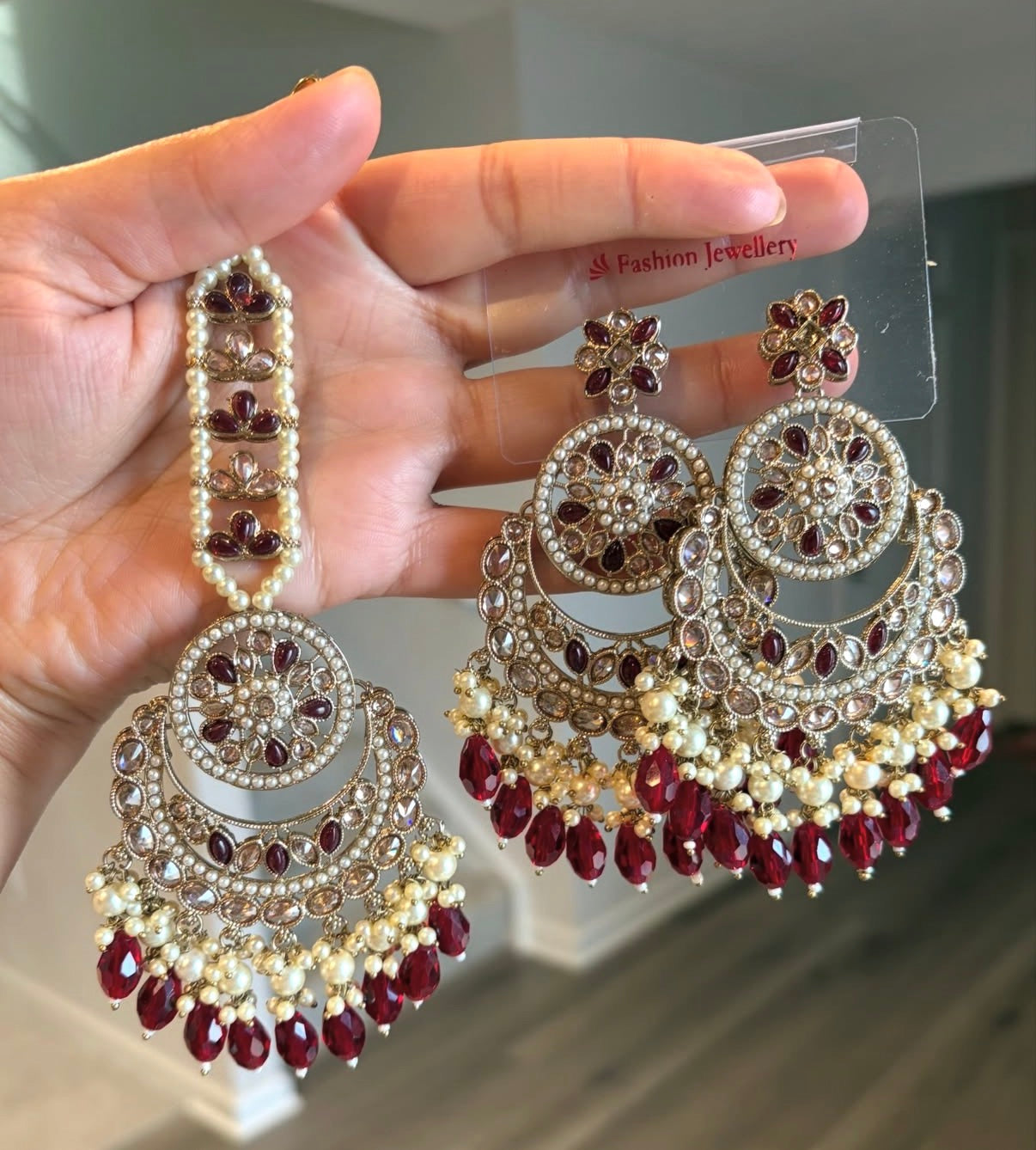 Premium quality earrings and tikka set
