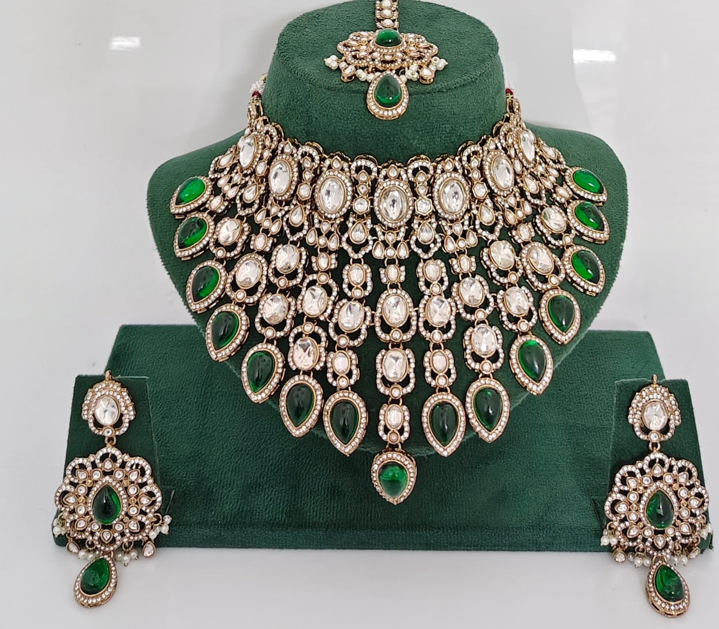 Premium quality Necklace with earrings and tikka