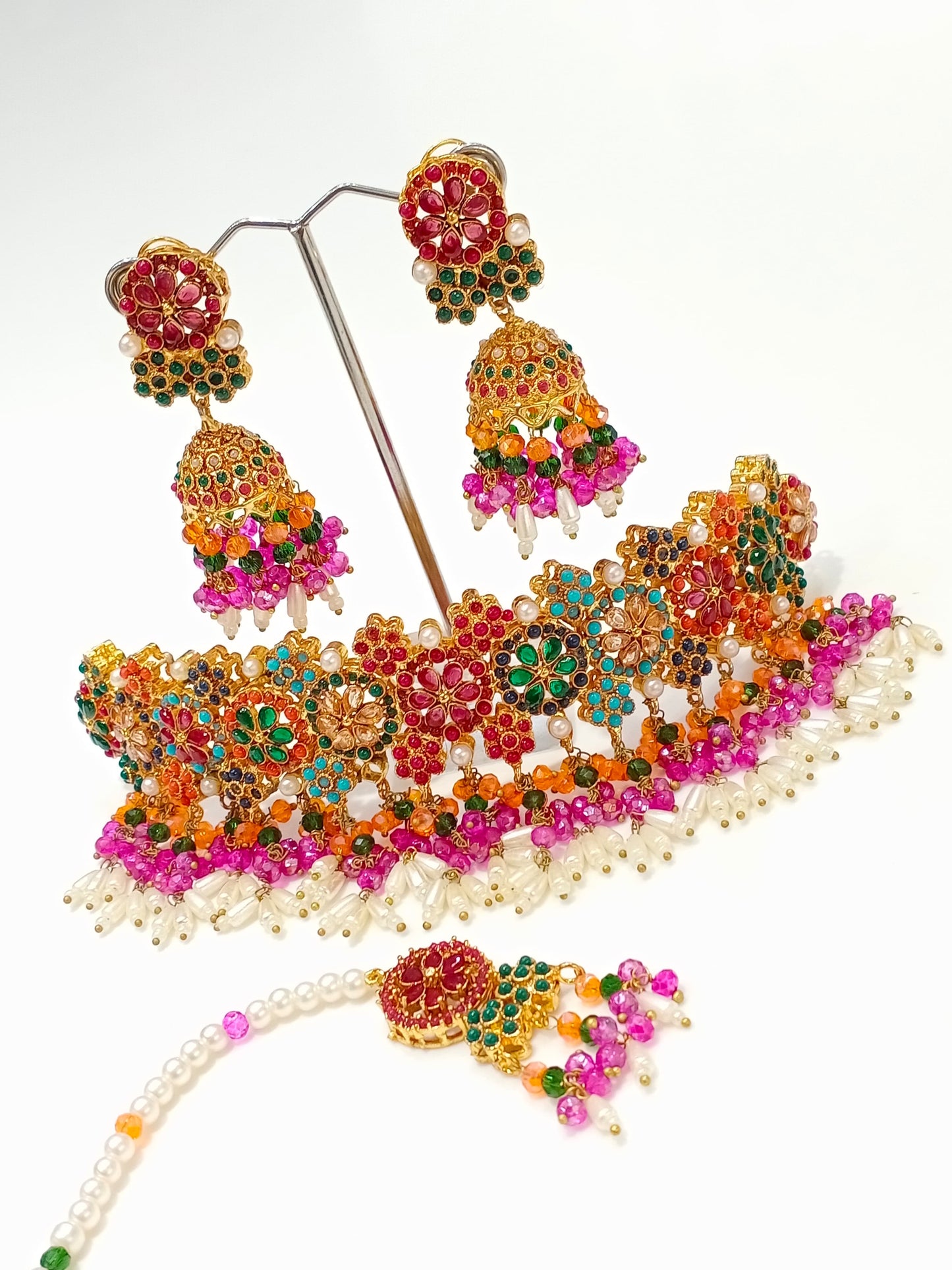 Nauratan Chokar set