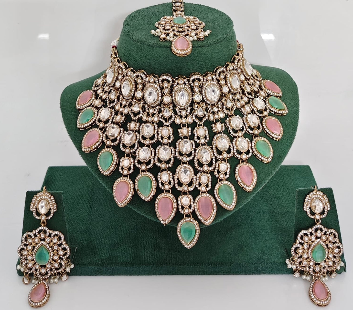 Premium quality Necklace with earrings and tikka