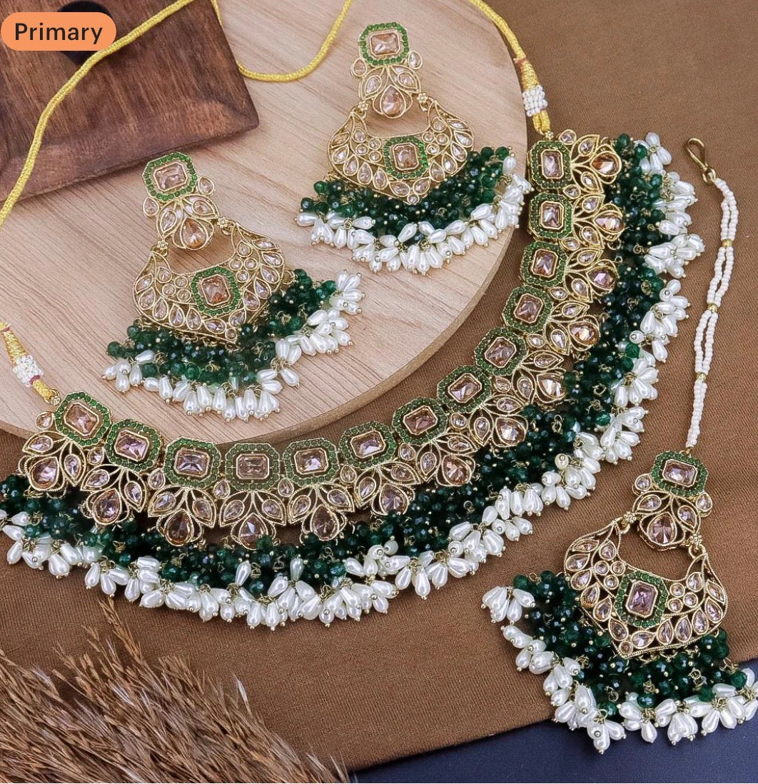 Reverse AD necklace set