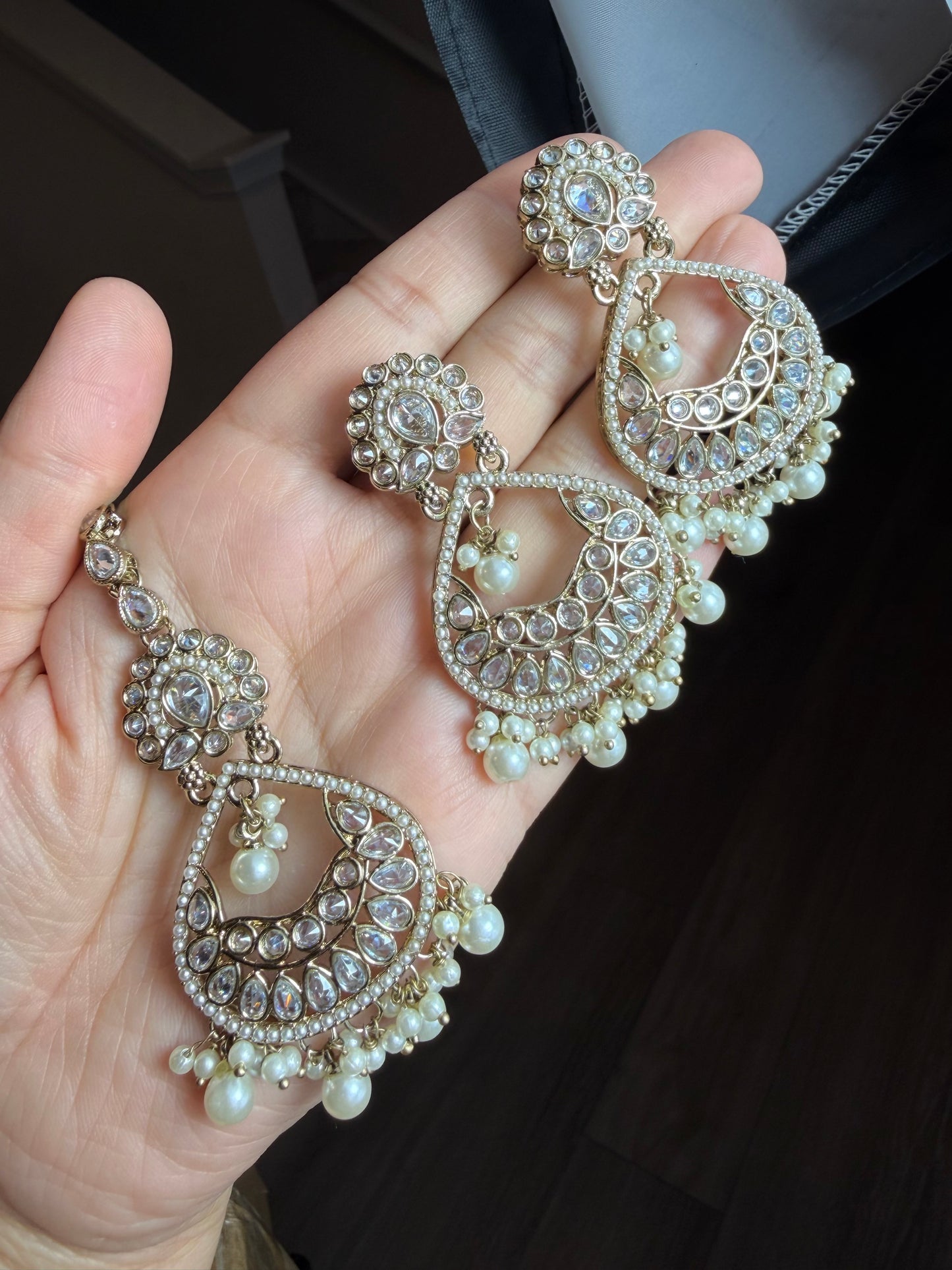 Premium quality necklace set