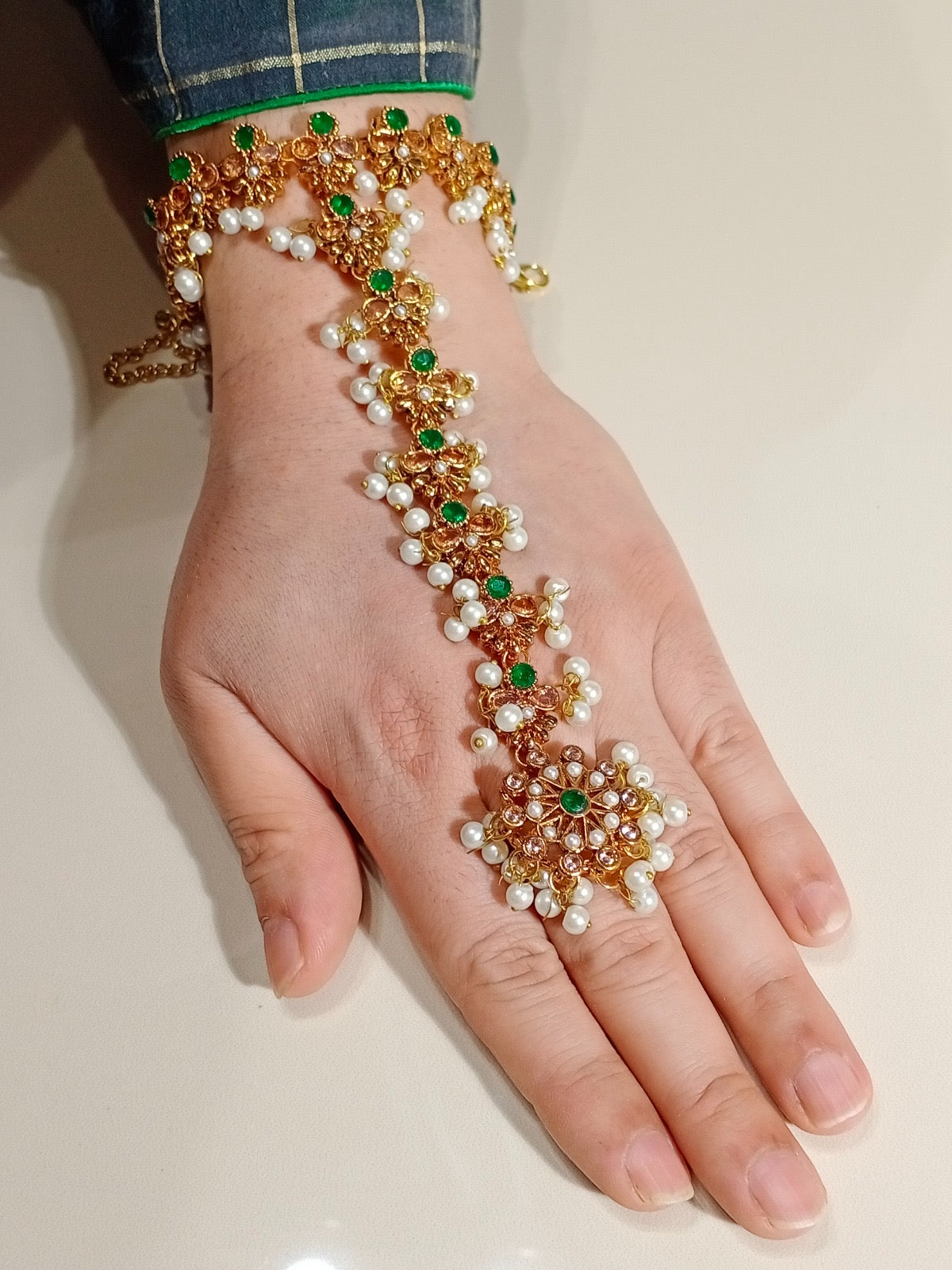 Finger Bracelet | Anja