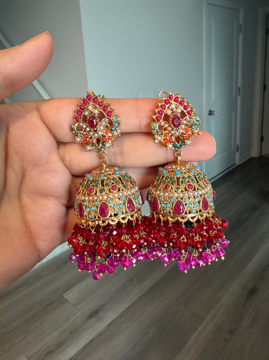 Nauratan jhumka