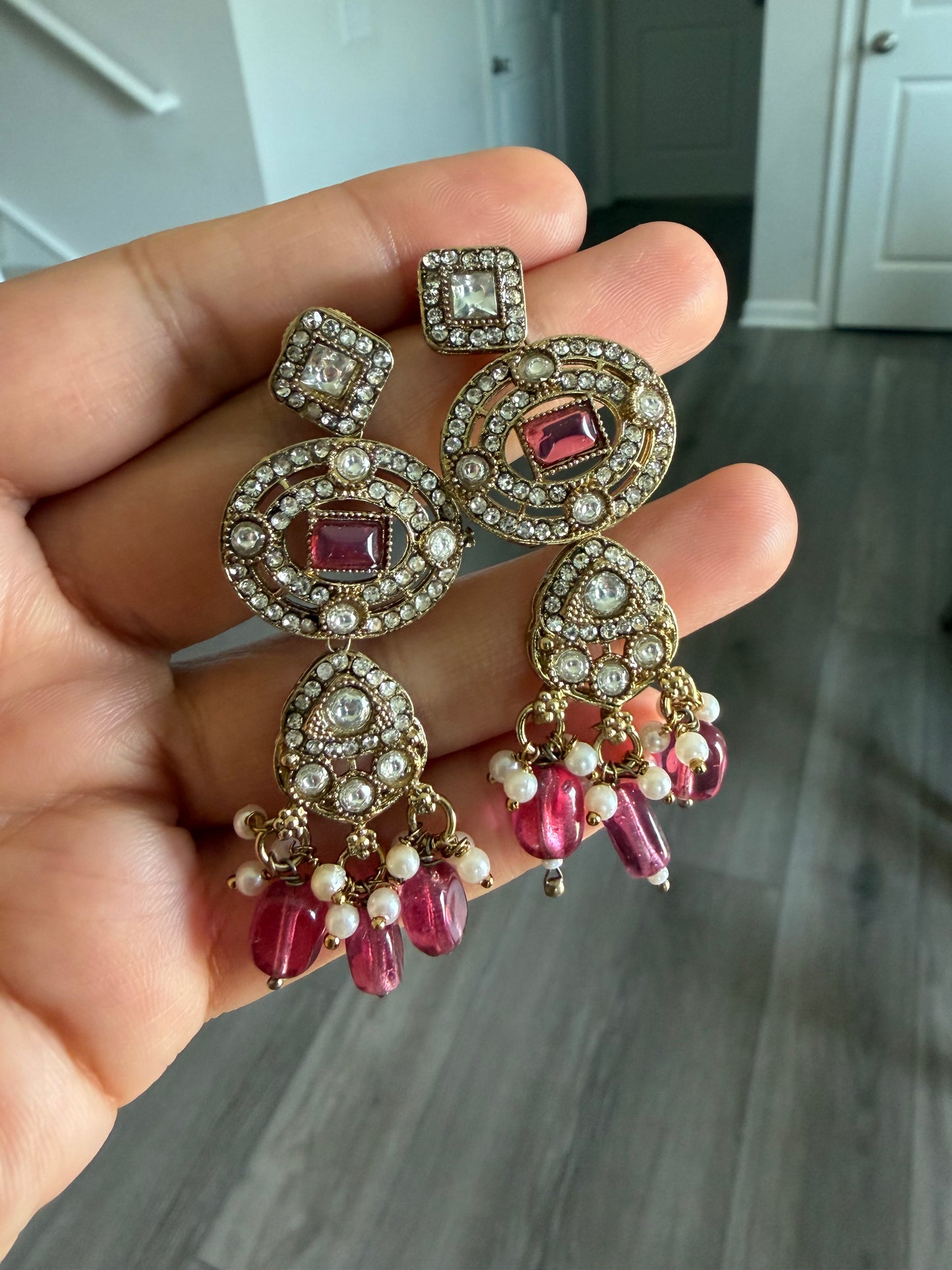 Antique chokar set
