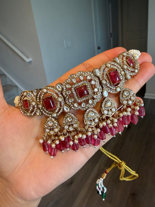 Antique chokar set