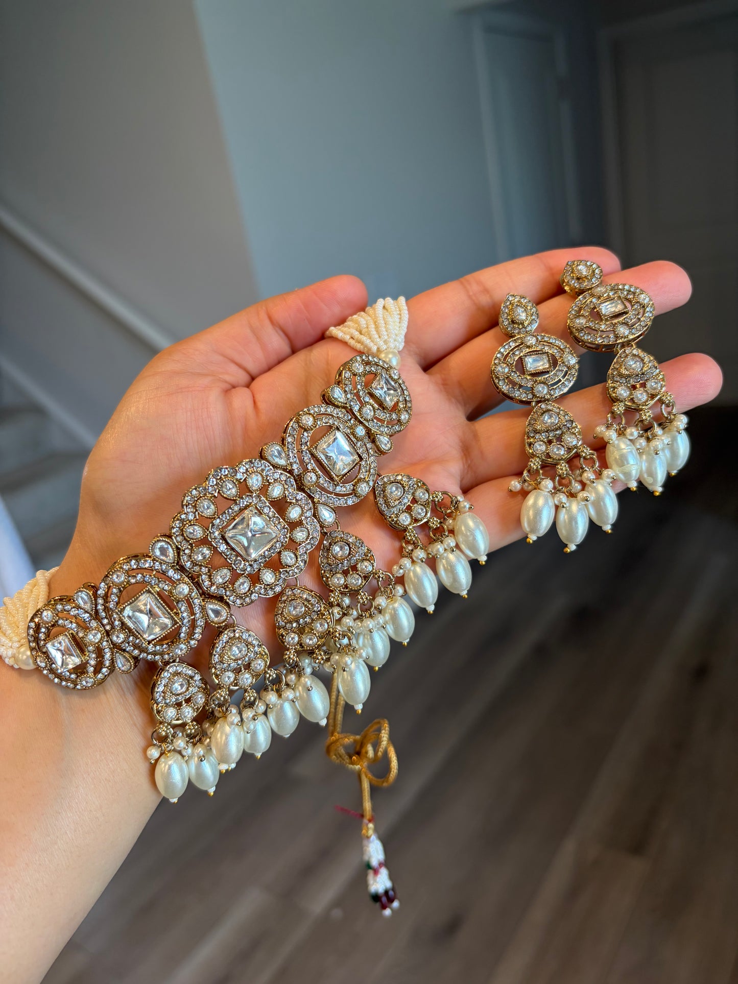 Antique chokar set