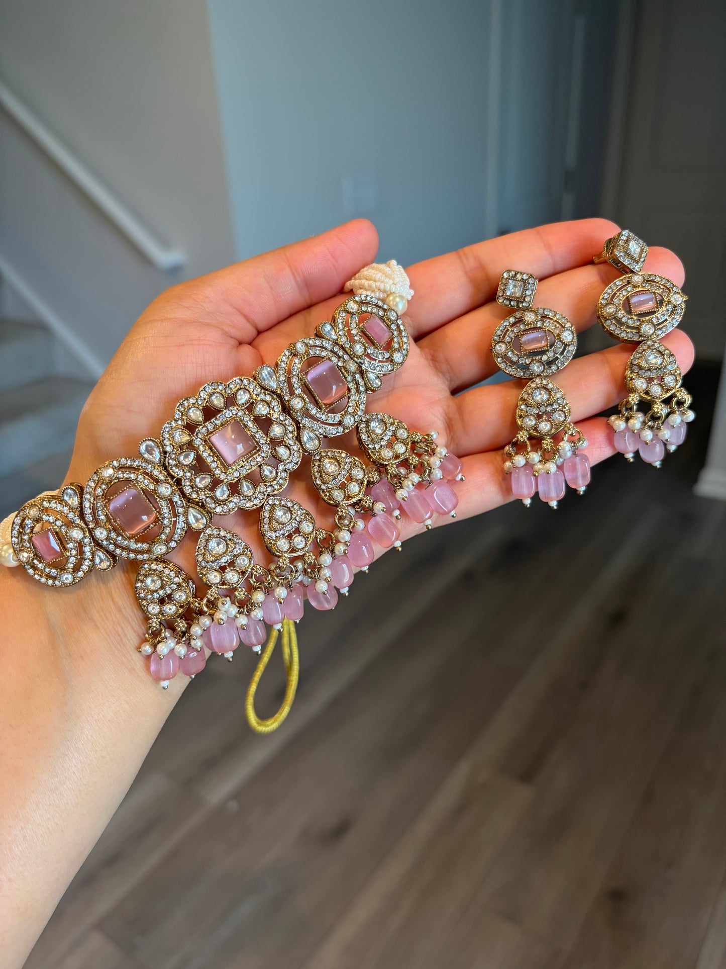Antique chokar set