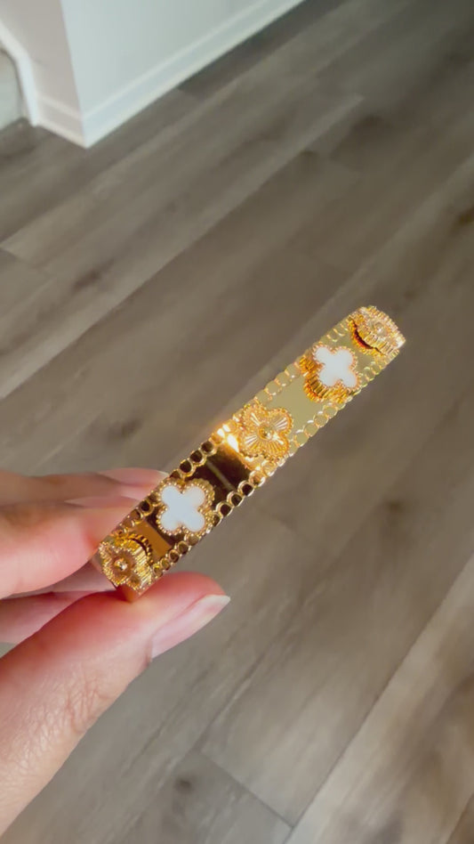 Premium quality anti Tarnish bracelet