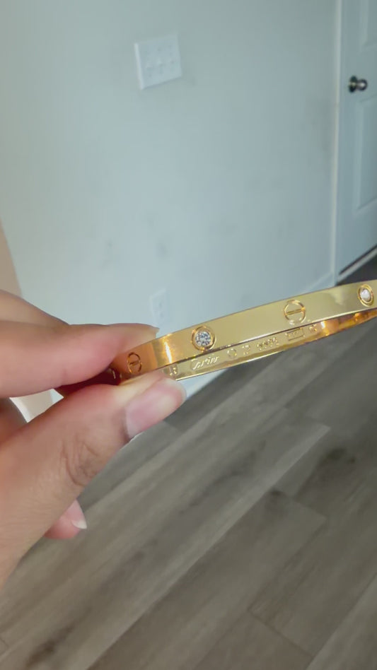 Premium quality openable anti tarnish bracelets